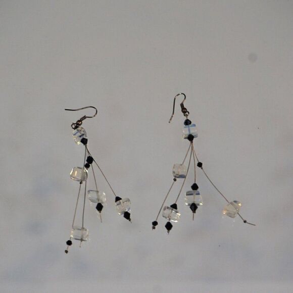 Night Out Dangle Drop Chandelier Earrings Fashion Jewelry - Picture 5 of 6